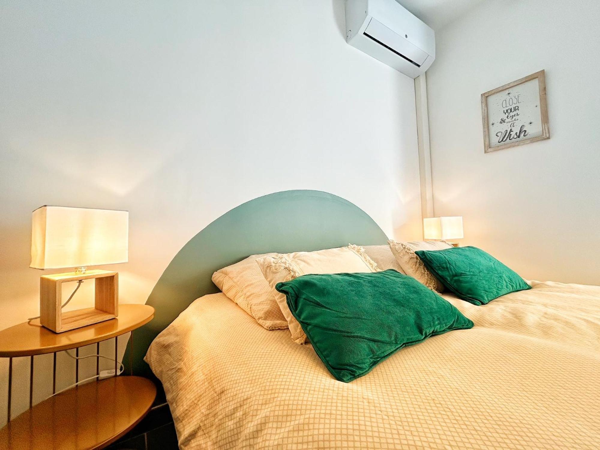 Olive Serenity Arles Esterno foto