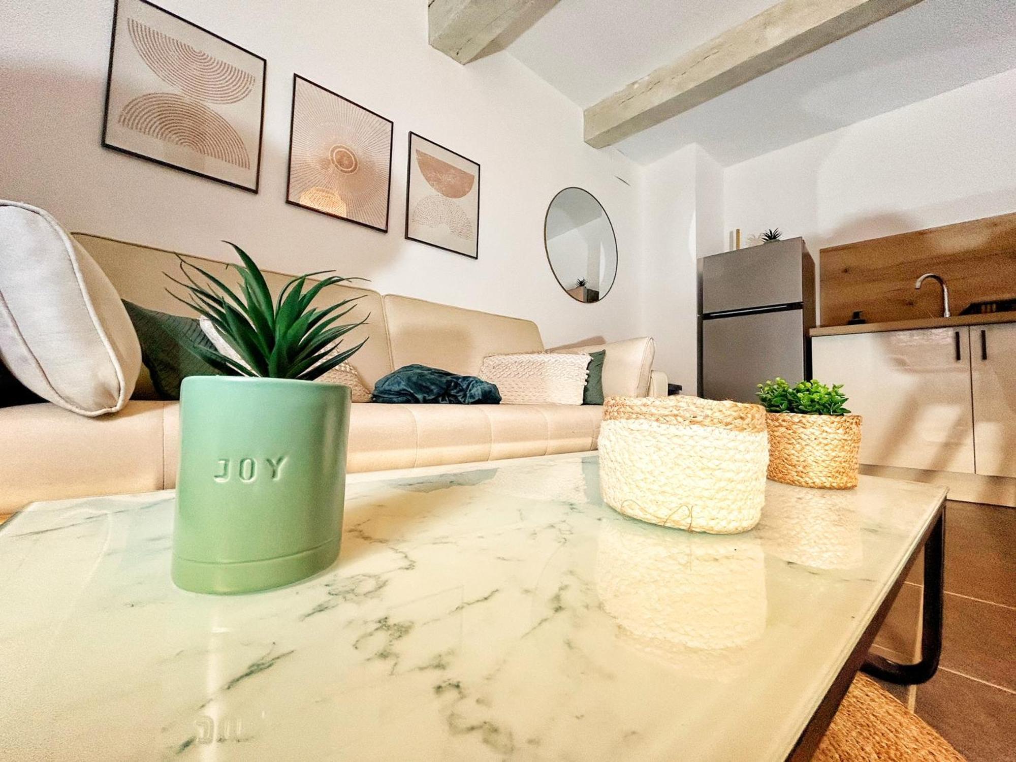 Olive Serenity Arles Esterno foto