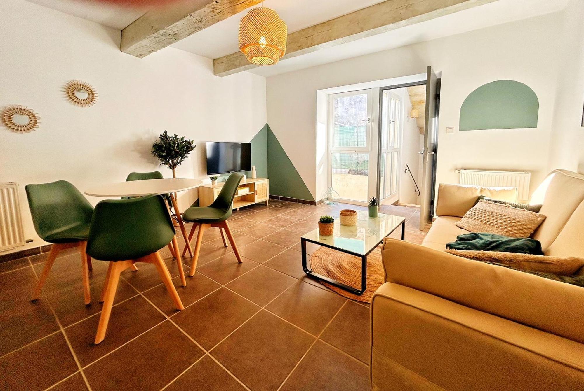 Olive Serenity Arles Esterno foto