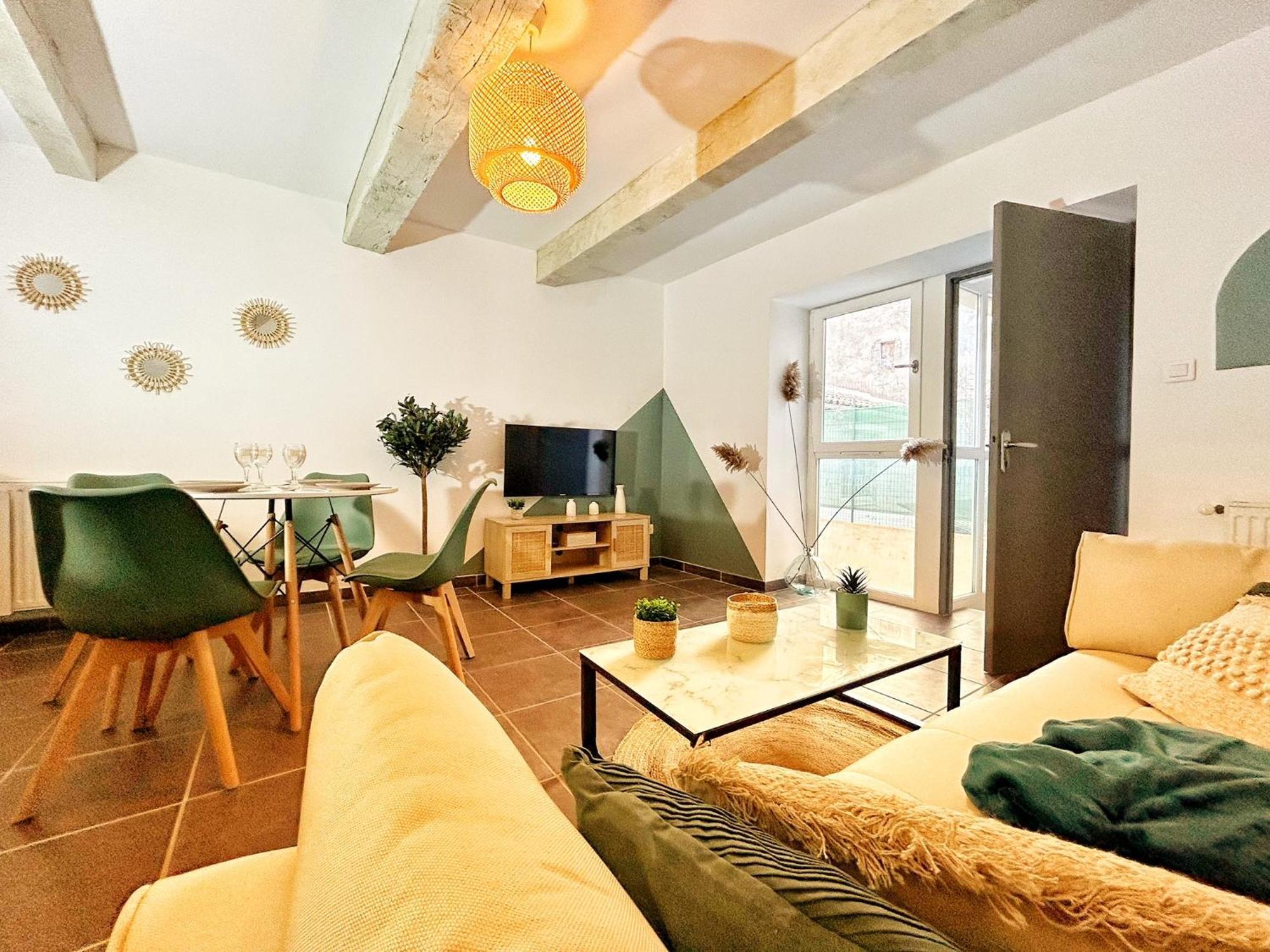 Olive Serenity Arles Esterno foto